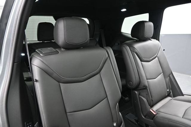 Certified 2025 Cadillac XT6 Premium Luxury w/ Technology Package AWD/4WD image 19