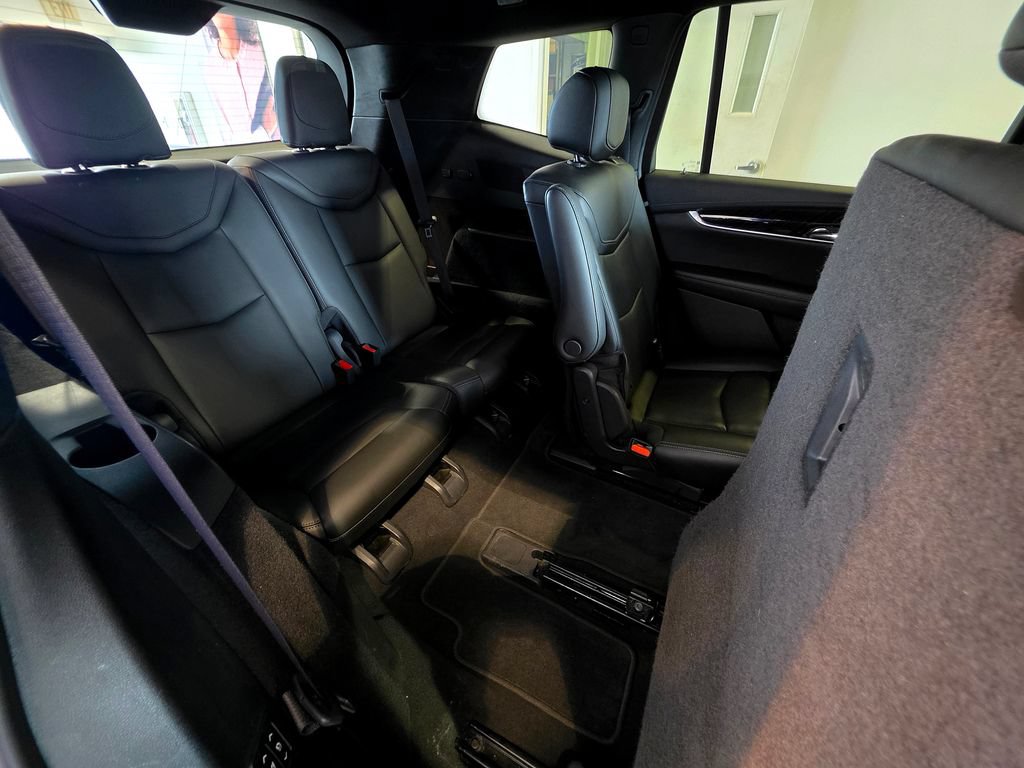 Used 2021 Cadillac XT6 Premium Luxury FWD image 62
