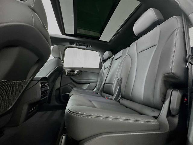 Used 2025 Audi Q7 2.0T Premium Plus w/ Premium Plus Package AWD/4WD image 23