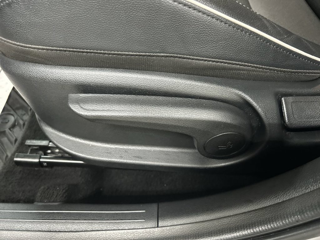 Certified 2024 Kia Forte GT-Line FWD image 10