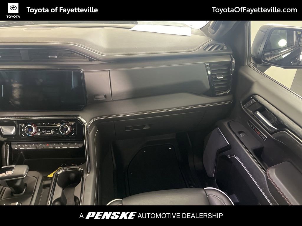 Used 2023 GMC Sierra 1500 AT4X image 17