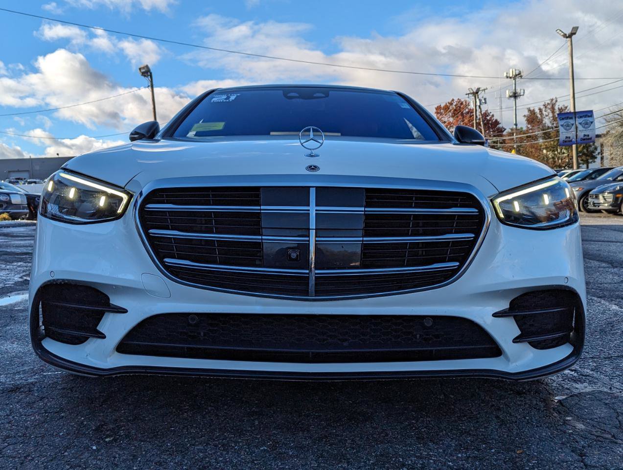 Used 2021 Mercedes-Benz S 580 4MATIC Sedan w/ AMG Line image 4
