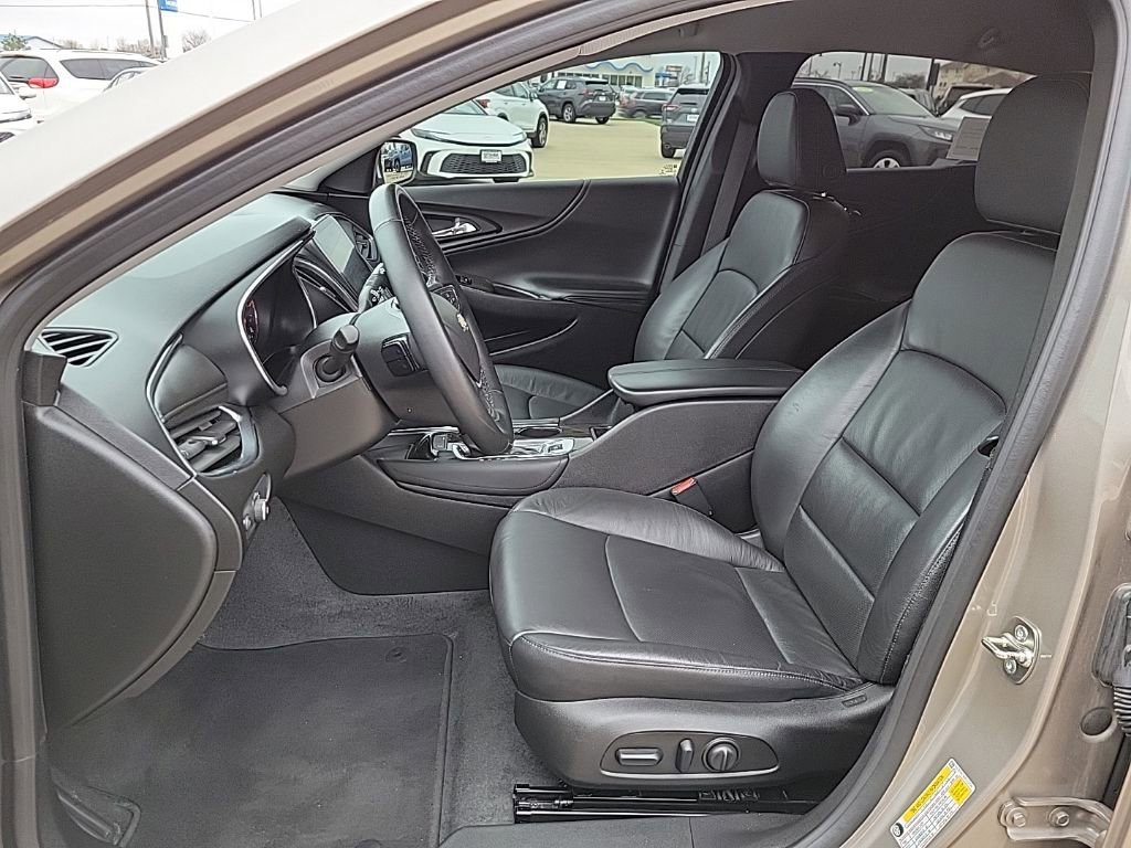 Used 2024 Chevrolet Malibu LT FWD image 8