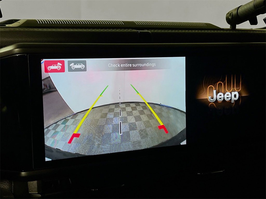 Used 2024 Jeep Wrangler Unlimited Rubicon 4xe image 14