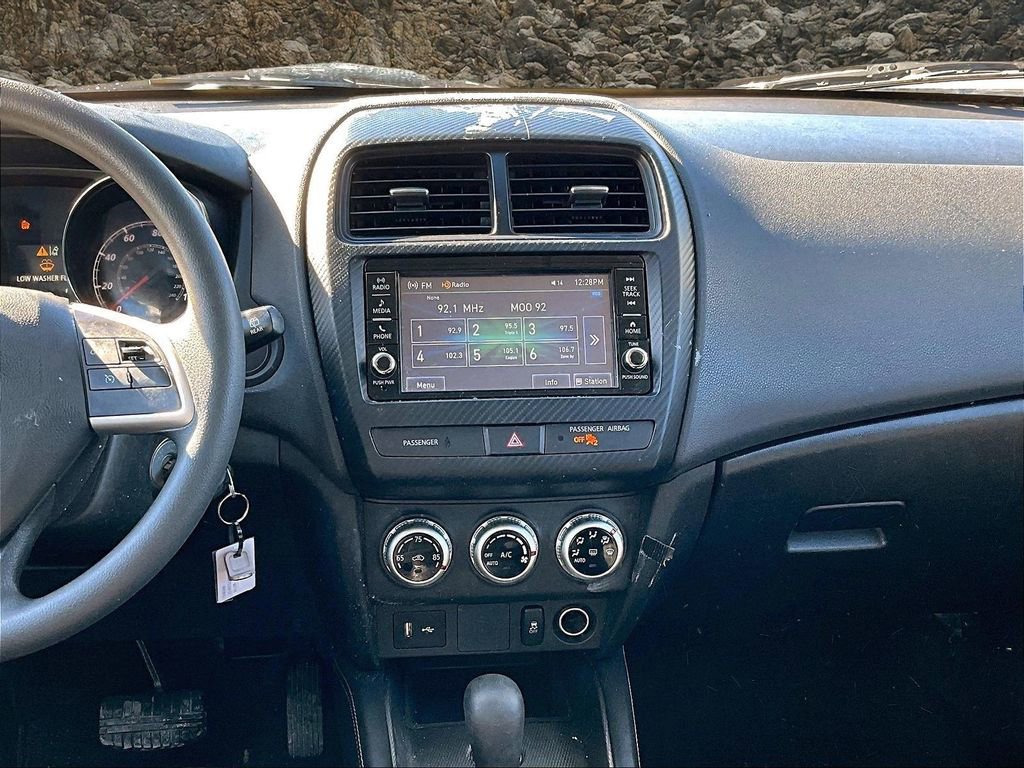 Used 2022 Mitsubishi Outlander Sport ES image 6