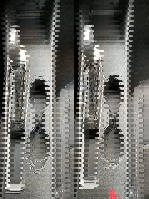 Used 2025 Nissan Altima 2.5 SV image 24