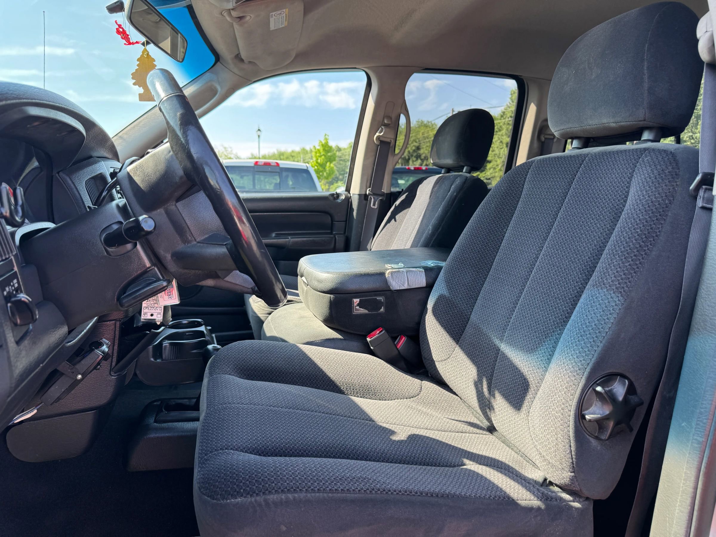 Used 2005 Dodge Ram 3500 Truck SLT w/ Quad Cab Big Horn Value Group image 15