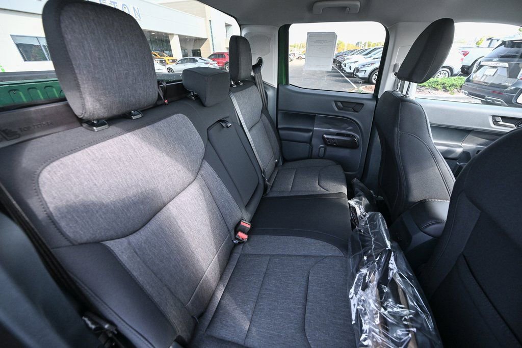 New 2025 Ford Maverick XLT w/ Black Appearance Package image 23