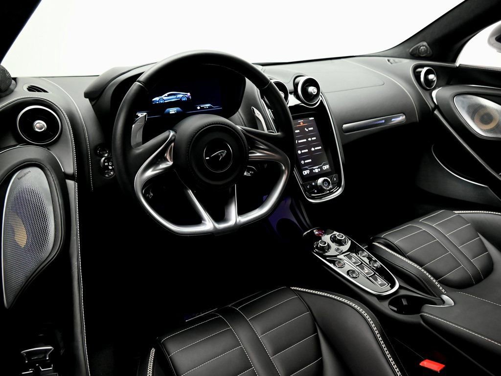Used 2025 McLaren GTS RWD image 16
