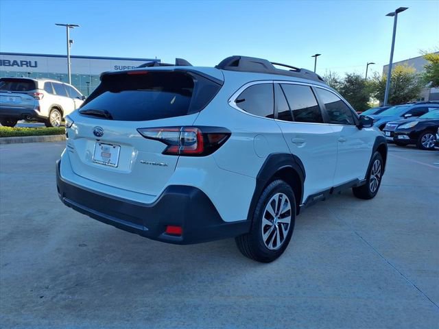 Certified 2023 Subaru Outback Premium image 4