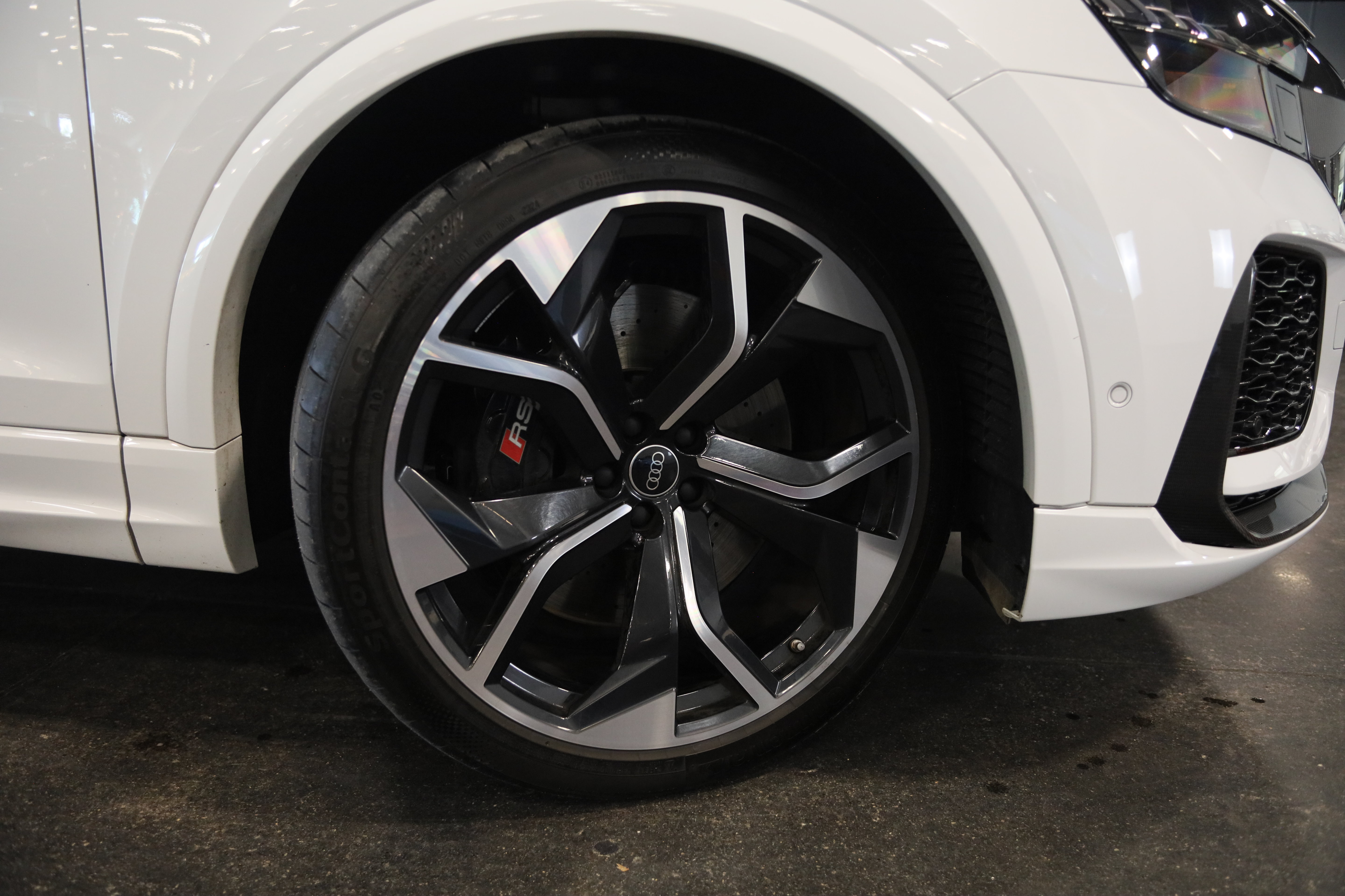 Used 2024 Audi RS Q8 AWD/4WD image 10
