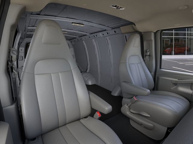New 2026 GMC Savana 2500 w/ Driver Convenience Package RWD image 16