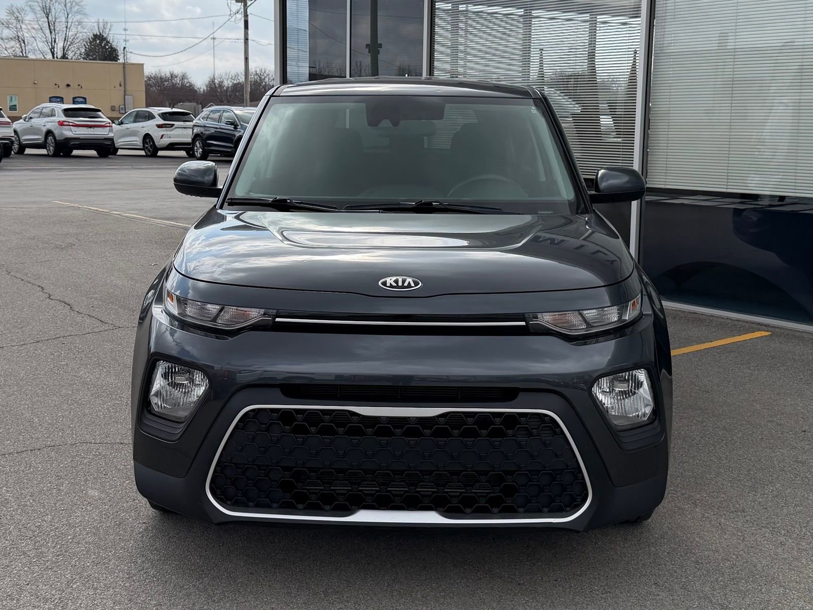 Used 2021 Kia Soul S image 2