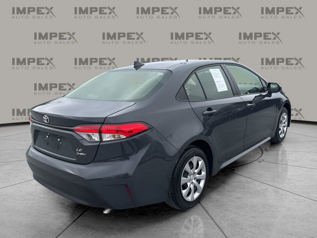 Used 2025 Toyota Corolla LE image 5