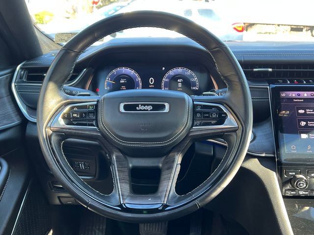 Used 2023 Jeep Grand Cherokee L Overland w/ Advanced Protech Group III AWD/4WD image 13