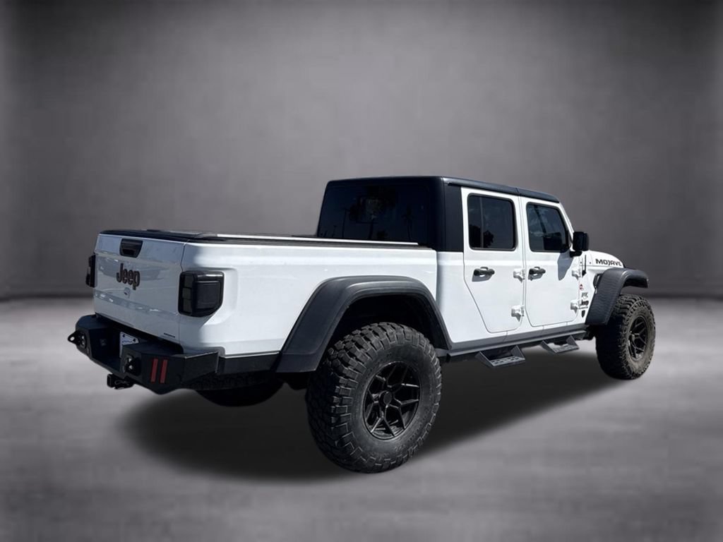 Used 2022 Jeep Gladiator Mojave AWD/4WD image 4