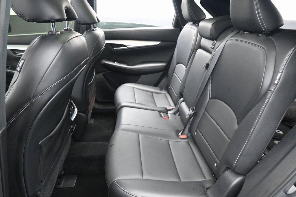 Used 2021 INFINITI QX50 Luxe w/ Appearance Package image 28