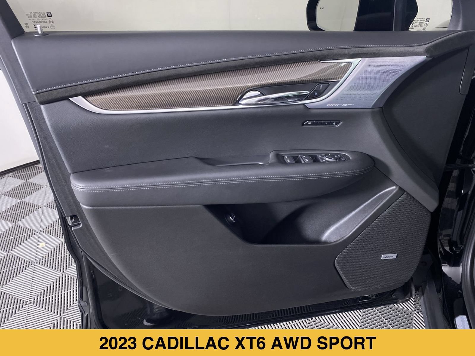 Certified 2023 Cadillac XT6 Sport w/ Platinum Package AWD/4WD image 12