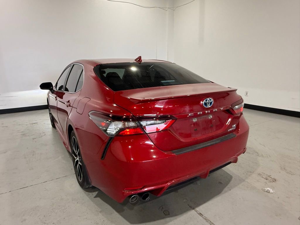 Used 2022 Toyota Camry SE w/ Audio Upgrade Package FWD image 8