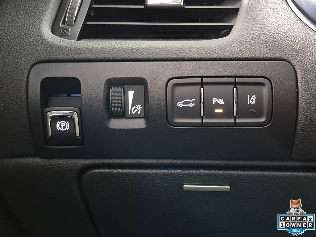 Used 2014 Chevrolet Impala LTZ FWD image 16