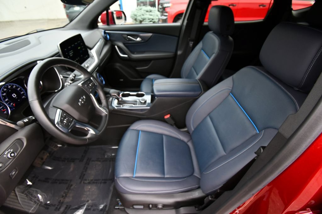 Used 2023 Chevrolet Blazer RS w/ Driver Confidence II Package AWD/4WD image 15