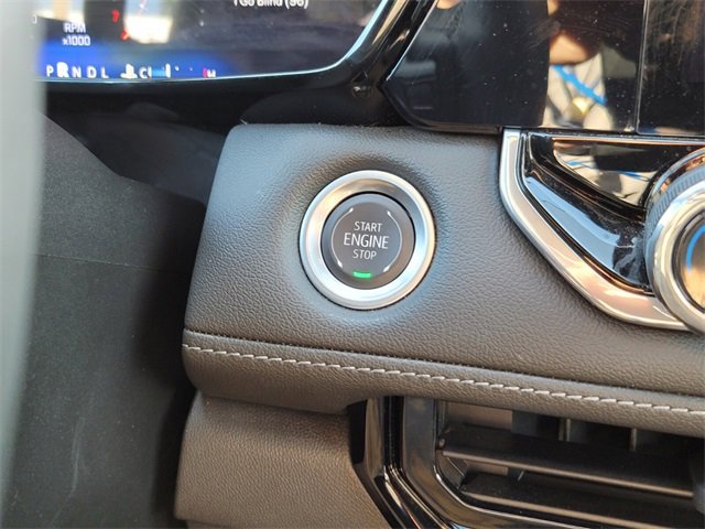 Used 2024 Chevrolet Colorado LT w/ LT Convenience Package III image 34