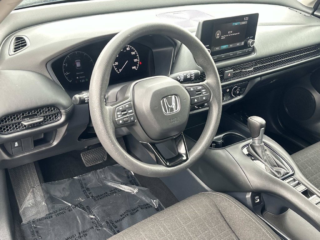 Used 2023 Honda HR-V LX image 10