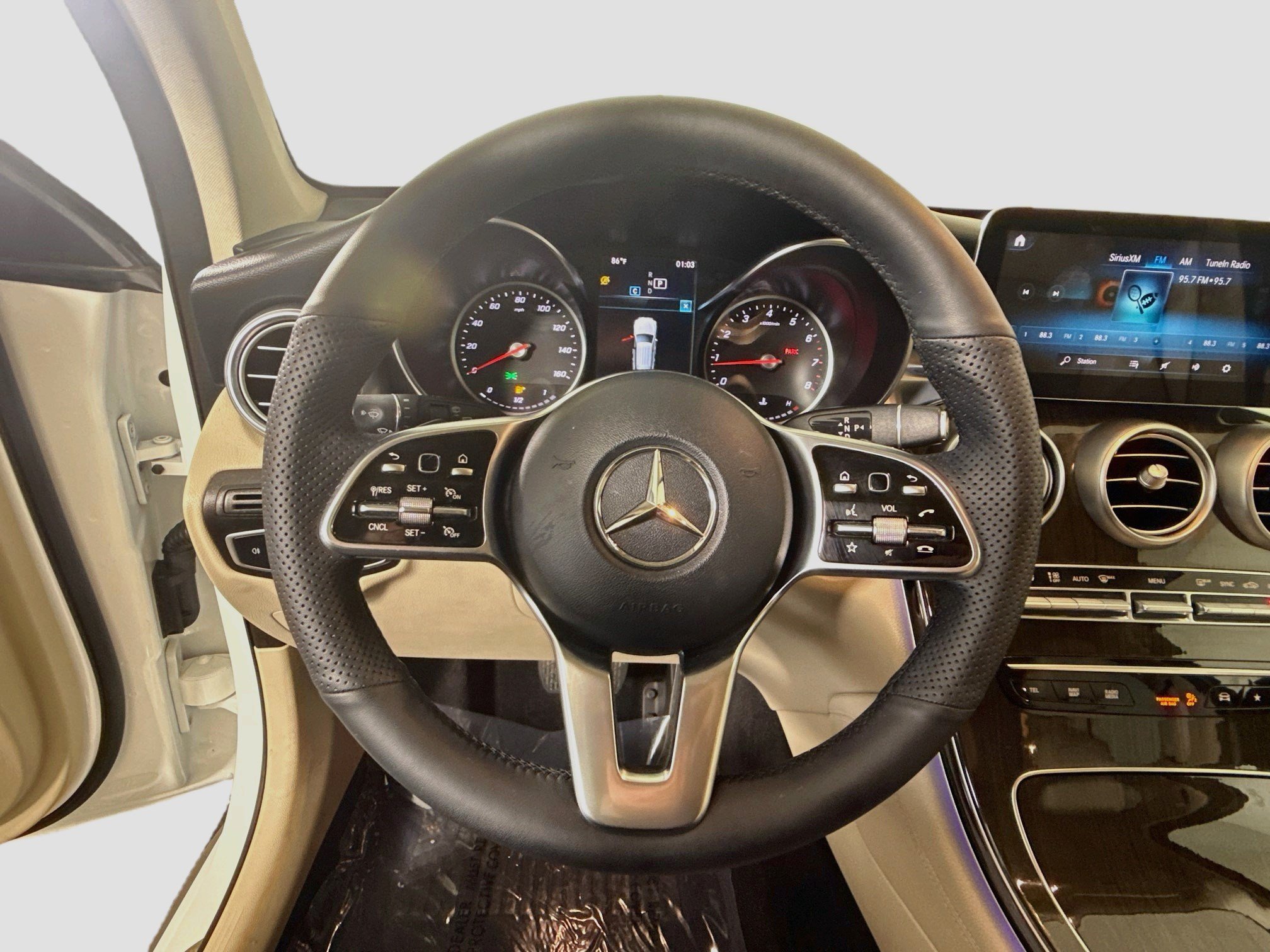 Used 2021 Mercedes-Benz GLC 300 image 13