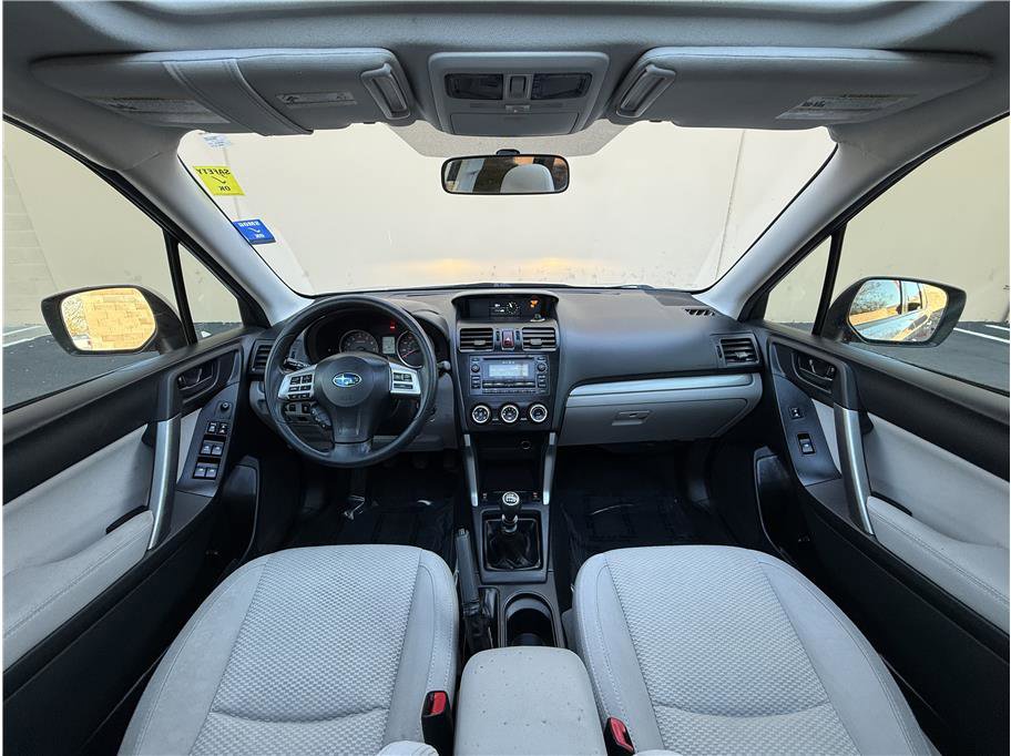 Used 2015 Subaru Forester 2.5i Premium image 8