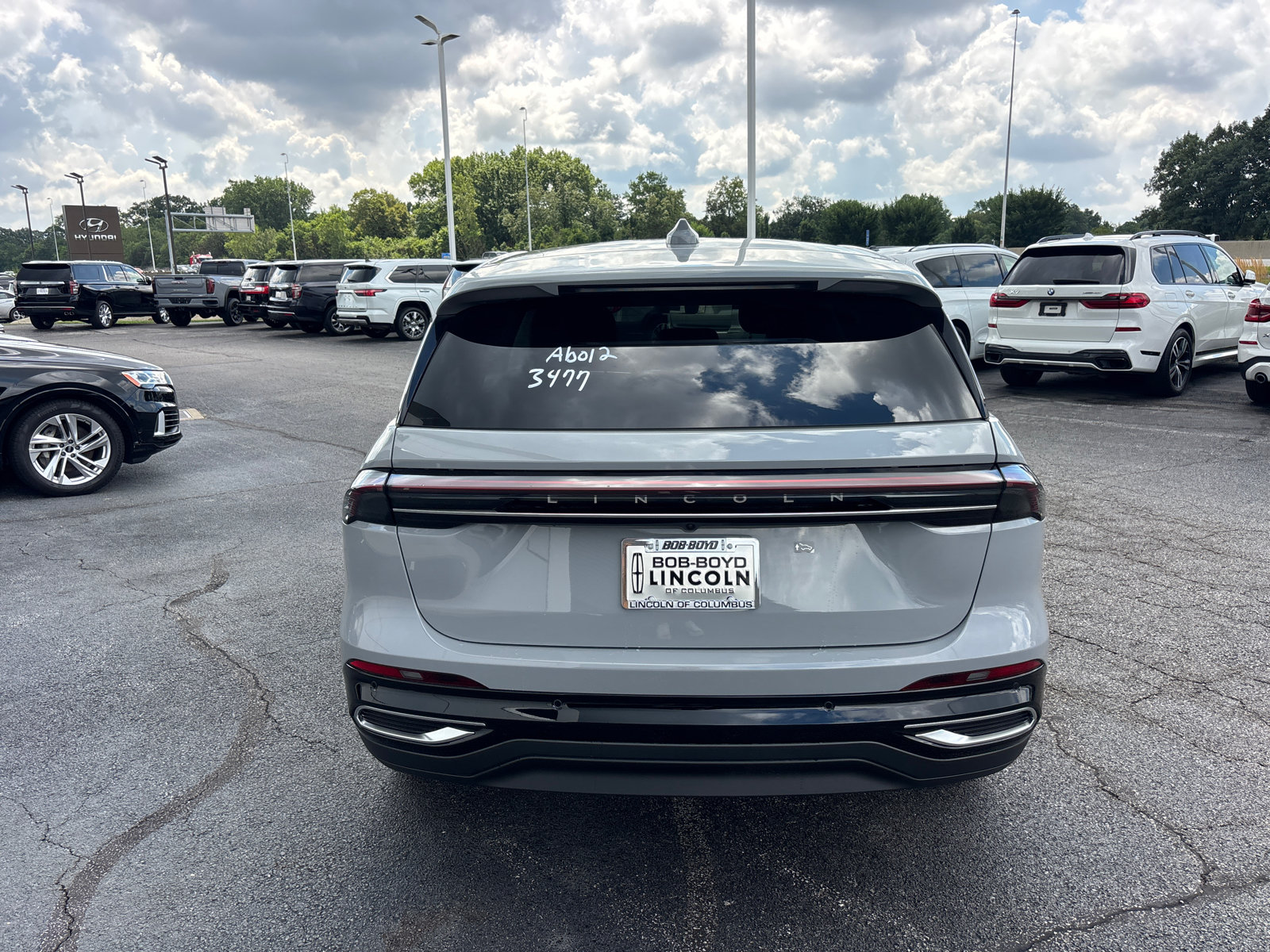 New 2026 Lincoln Nautilus Premier AWD/4WD image 6