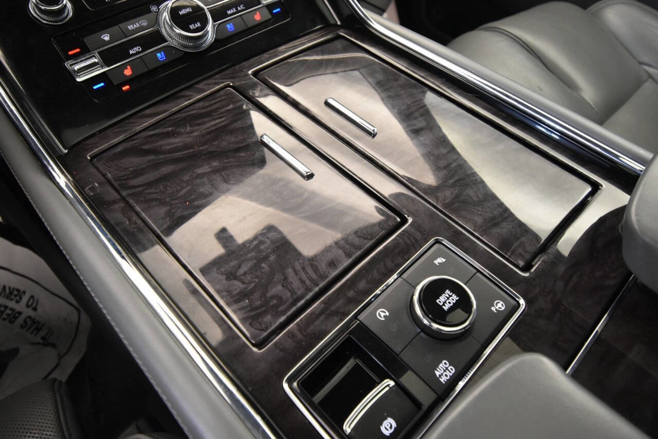 Used 2018 Lincoln Navigator Reserve w/ Technology Package image 26