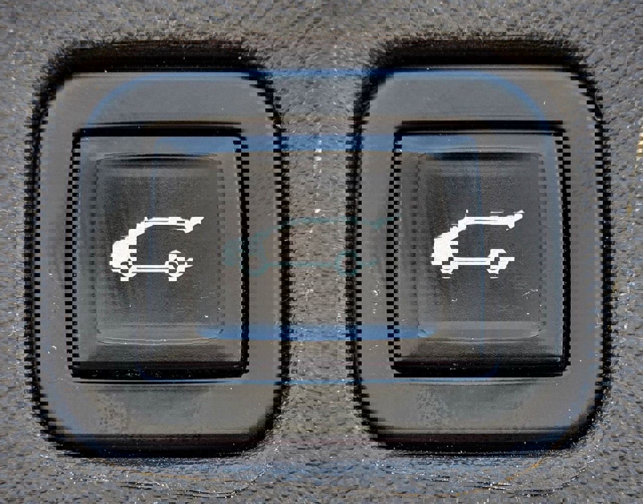 Certified 2022 Chevrolet Blazer RS image 40