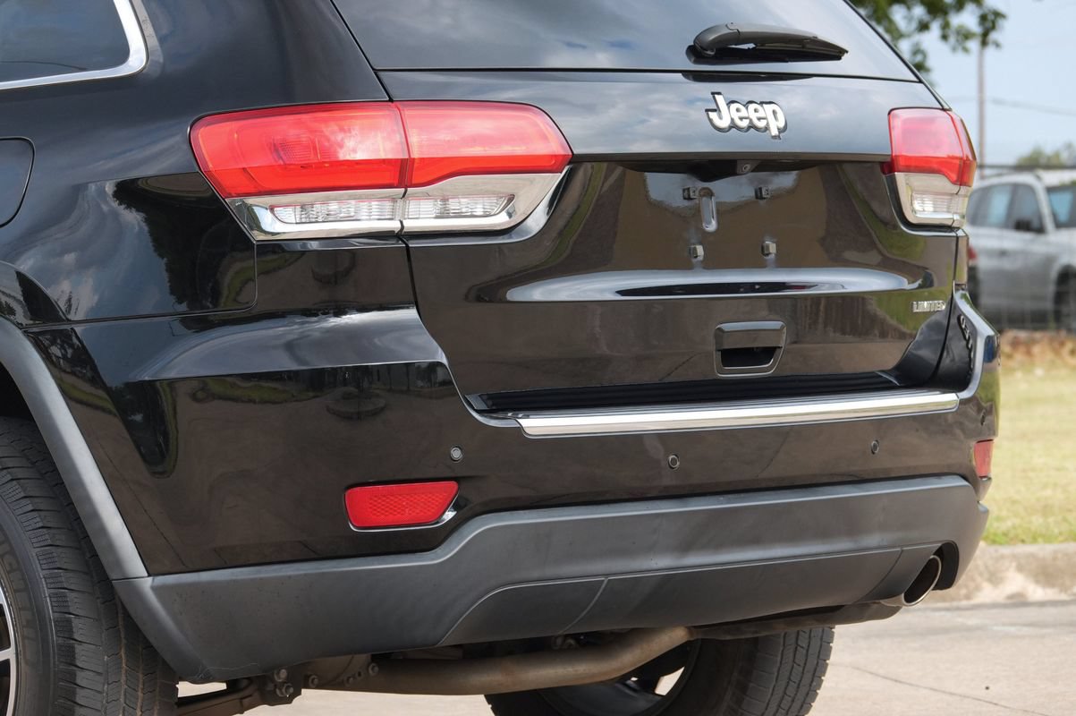 Used 2017 Jeep Grand Cherokee Limited RWD image 31