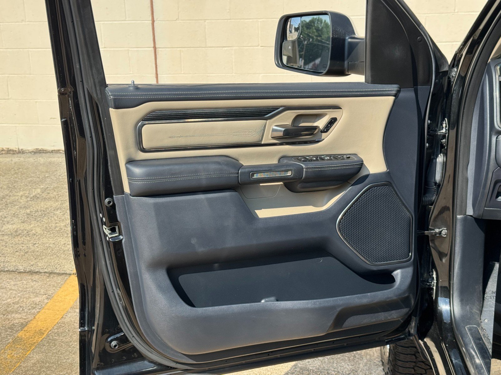 Used 2019 RAM 1500 Limited w/ Advanced Safety Group RWD image 41
