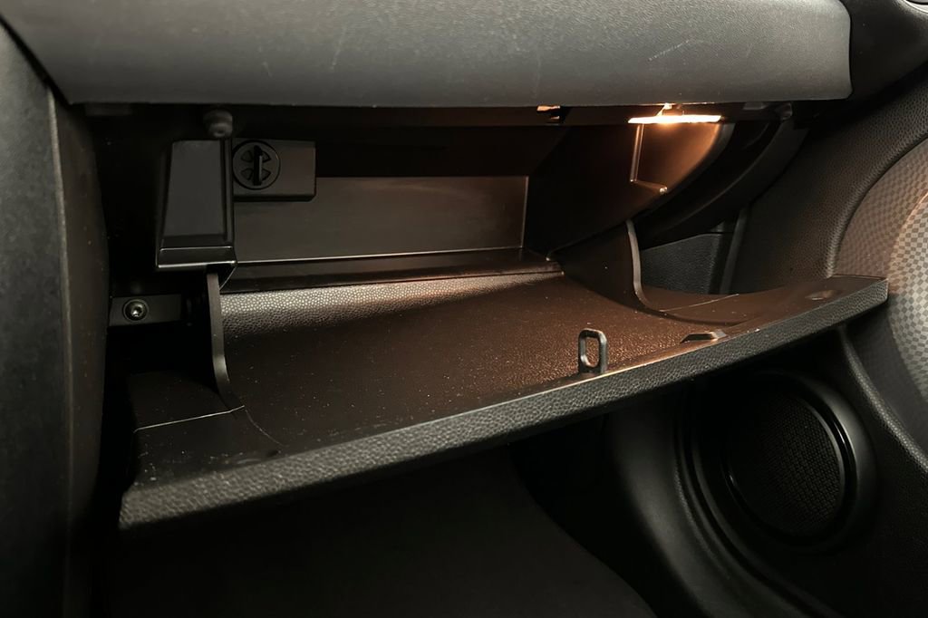 Used 2008 MINI Cooper S image 33