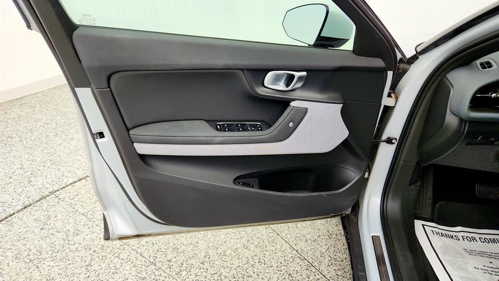 Used 2022 Polestar Polestar 2 w/ Plus Package AWD/4WD image 11