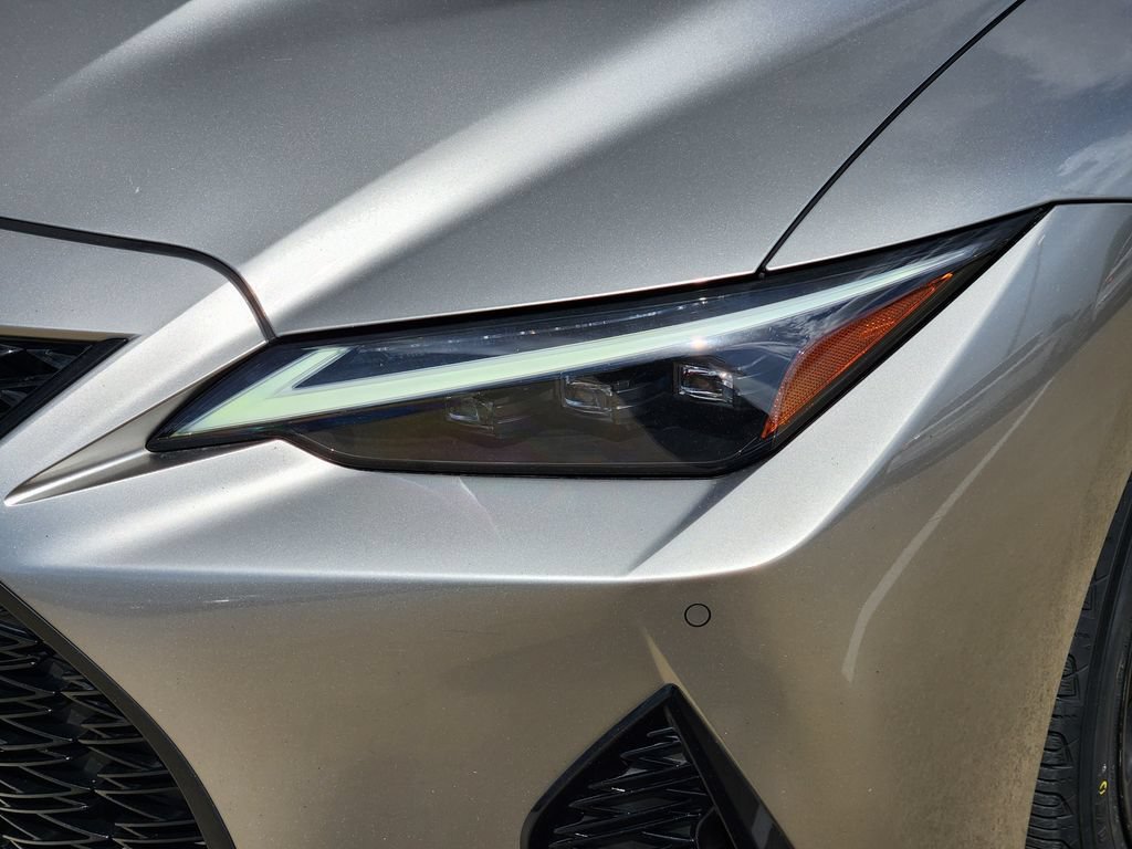 Certified 2023 Lexus IS 500 w/ Accessory Package 2 RWD image 9