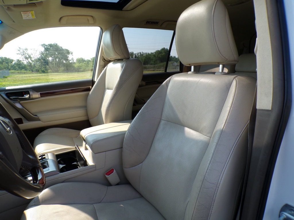Used 2016 Lexus GX 460 AWD/4WD image 17