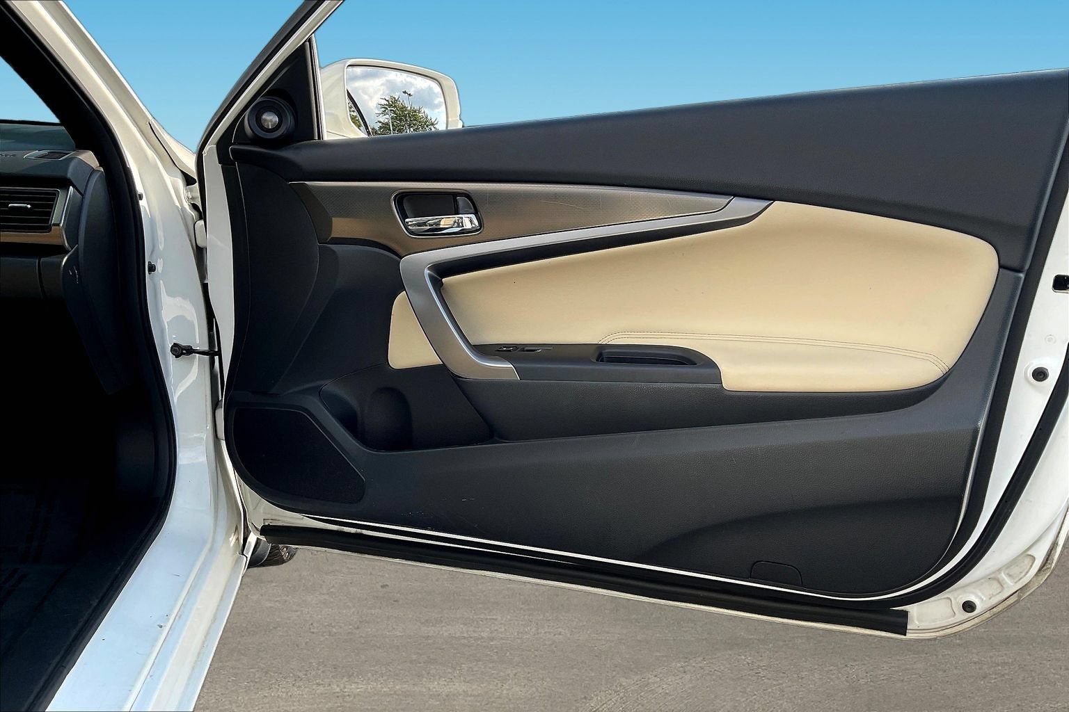 Used 2017 Honda Accord EX-L image 27