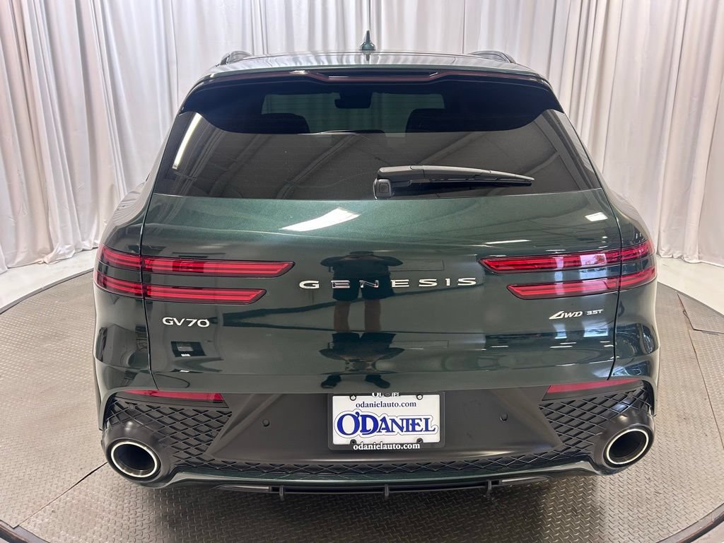 Used 2023 Genesis GV70 3.5T Sport w/ Sport Prestige Package AWD/4WD image 29