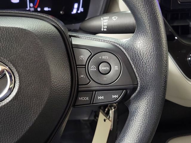Used 2026 Toyota Corolla LE FWD image 25