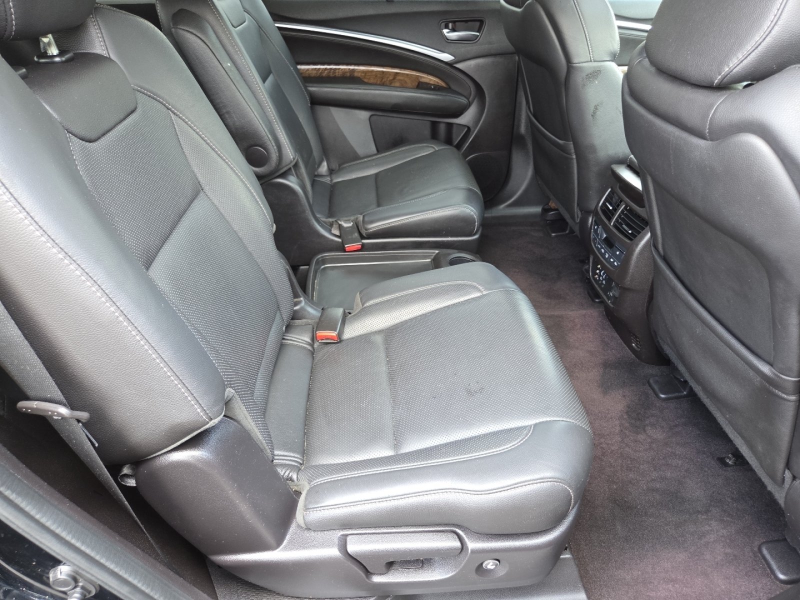 Used 2019 Acura MDX w/ Technology & Entertainment AWD/4WD image 26