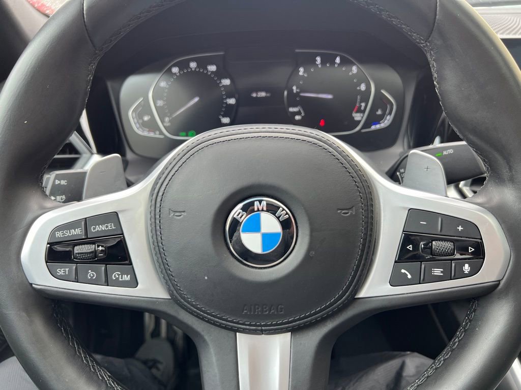 Used 2022 BMW 330i Sedan w/ M Sport Package image 31
