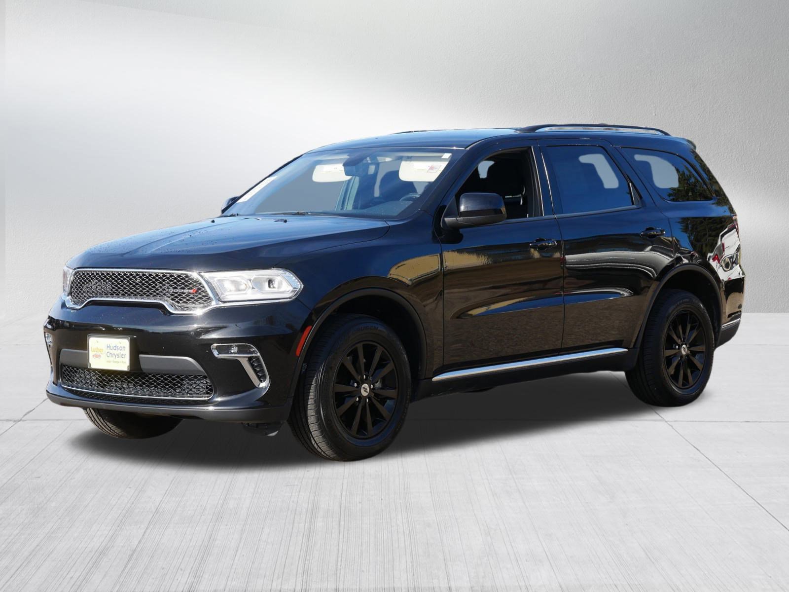 Certified 2022 Dodge Durango SXT image 3