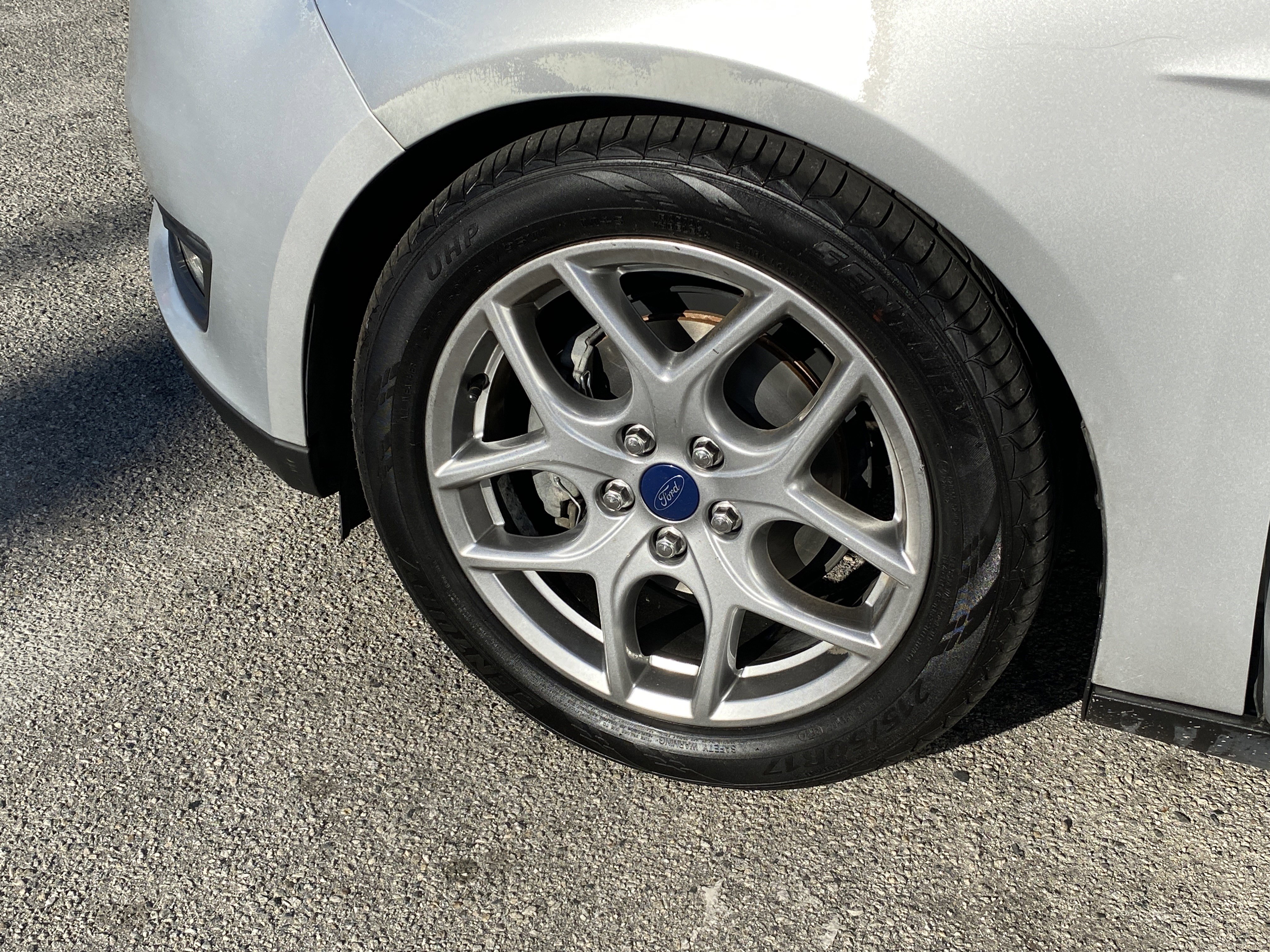Used 2015 Ford Focus SE w/ Equipment Group 201A image 24