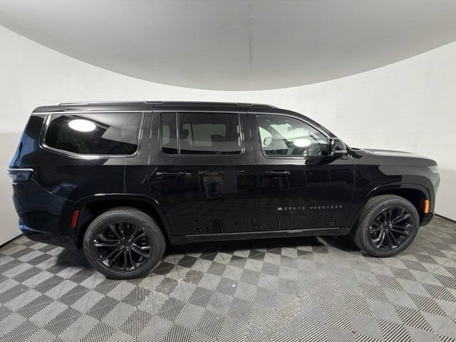 New 2026 Jeep Grand Wagoneer Summit AWD/4WD image 16