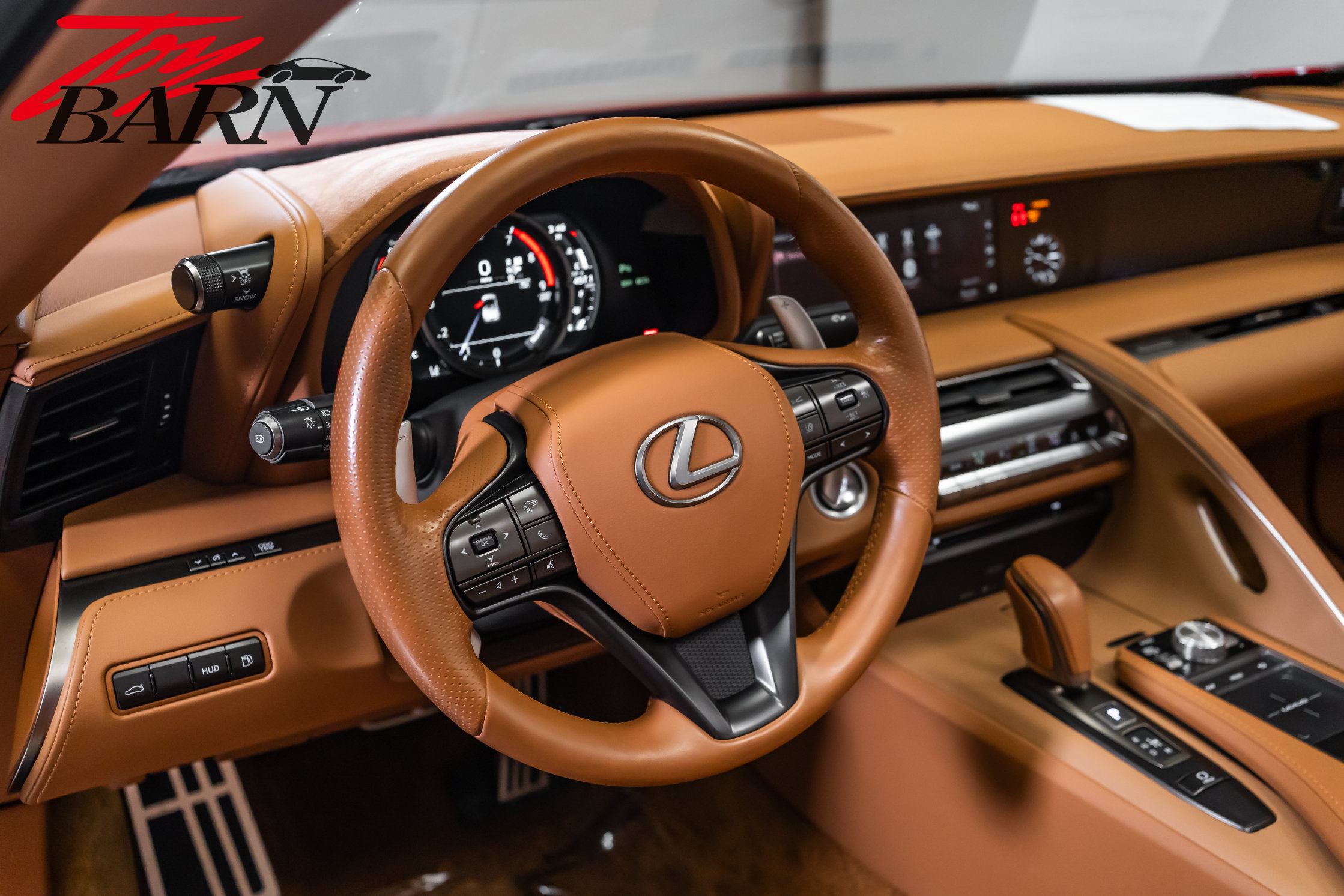 Used 2022 Lexus LC 500 Convertible w/ Touring Package RWD image 31