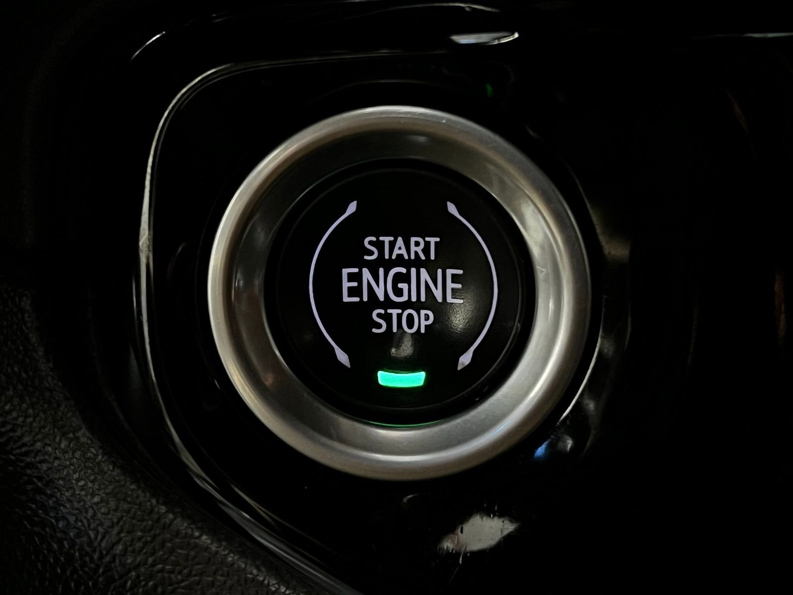 Used 2022 GMC Sierra 1500 SLT w/ SLT Premium Plus Package image 25