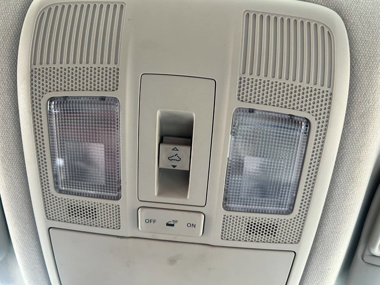 Used 2017 MAZDA MAZDA3 Grand Touring image 26