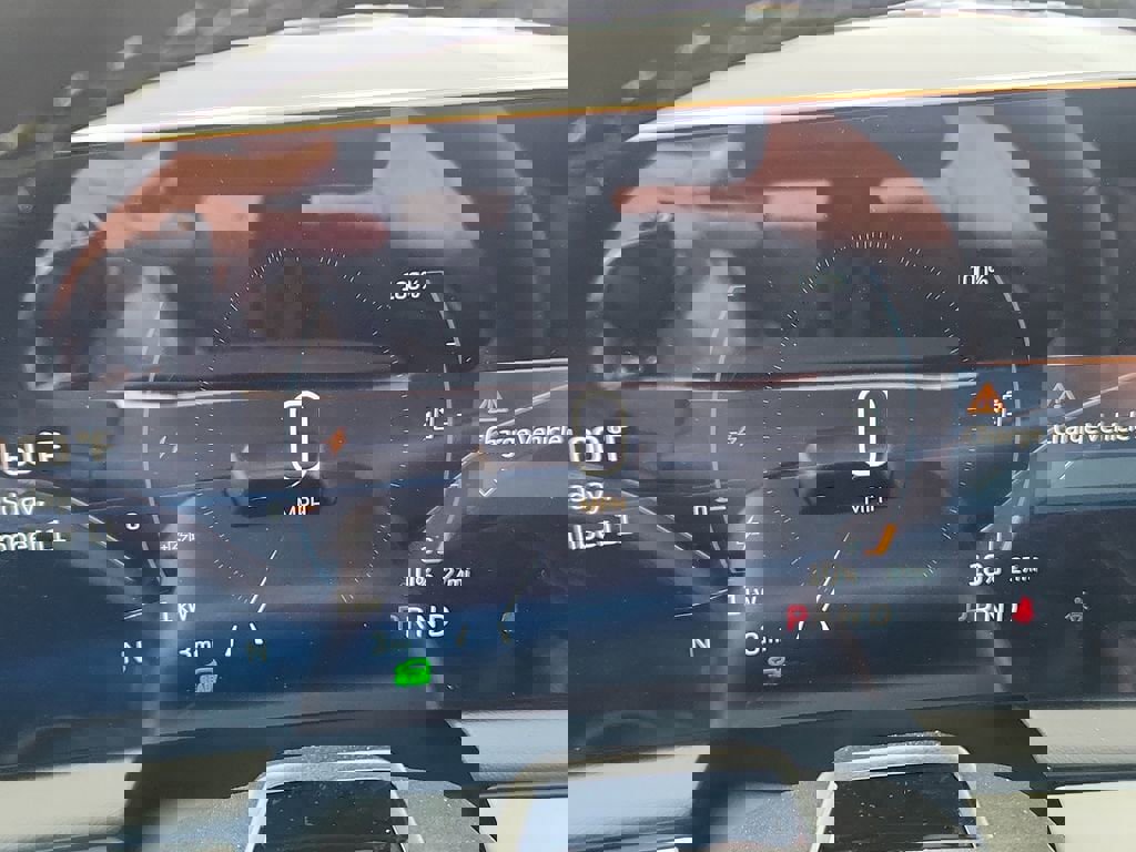 New 2026 Cadillac Optiq Luxury 2 image 10